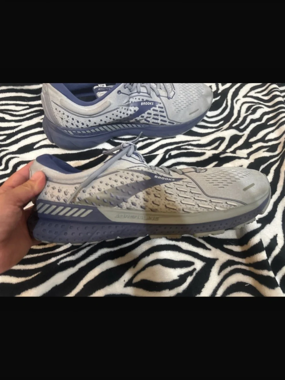 Brooks Adrenaline GTS 21 Men's Running Shoes Grey Blue Size 12.5 D Medium